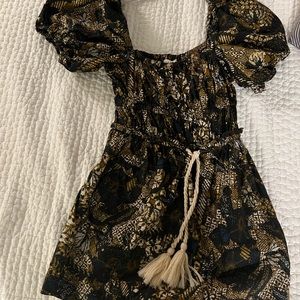 Meet your Posher, Courtney